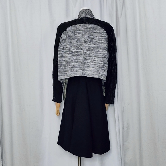 Torrid Black and Gray Jacket - Picture 2 of 7